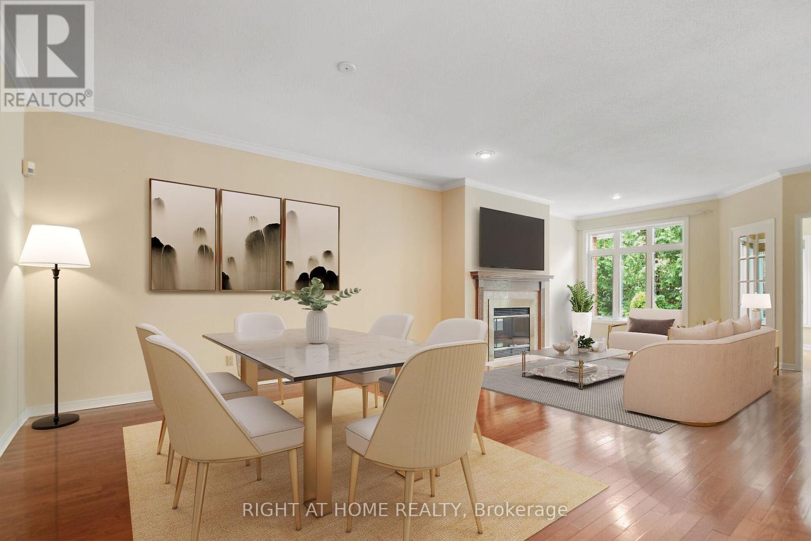 Photo 9 of 40 Kettering Private, Ottawa ON