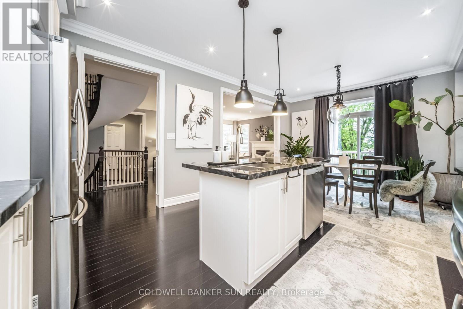Photo 19 of 58 Copeland Crescent, Innisfil ON
