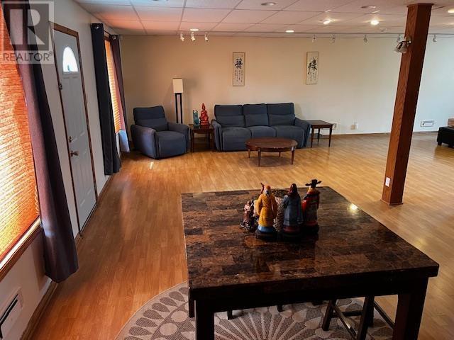 Photo 3 of 314 Cumberland St, Thunder Bay ON