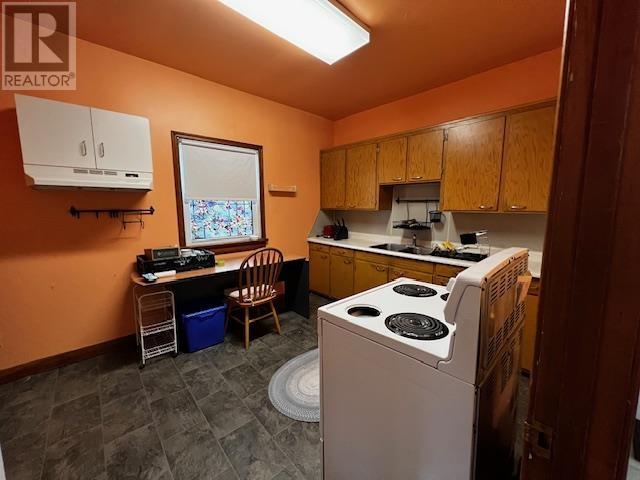 Photo 8 of 314 Cumberland St, Thunder Bay ON