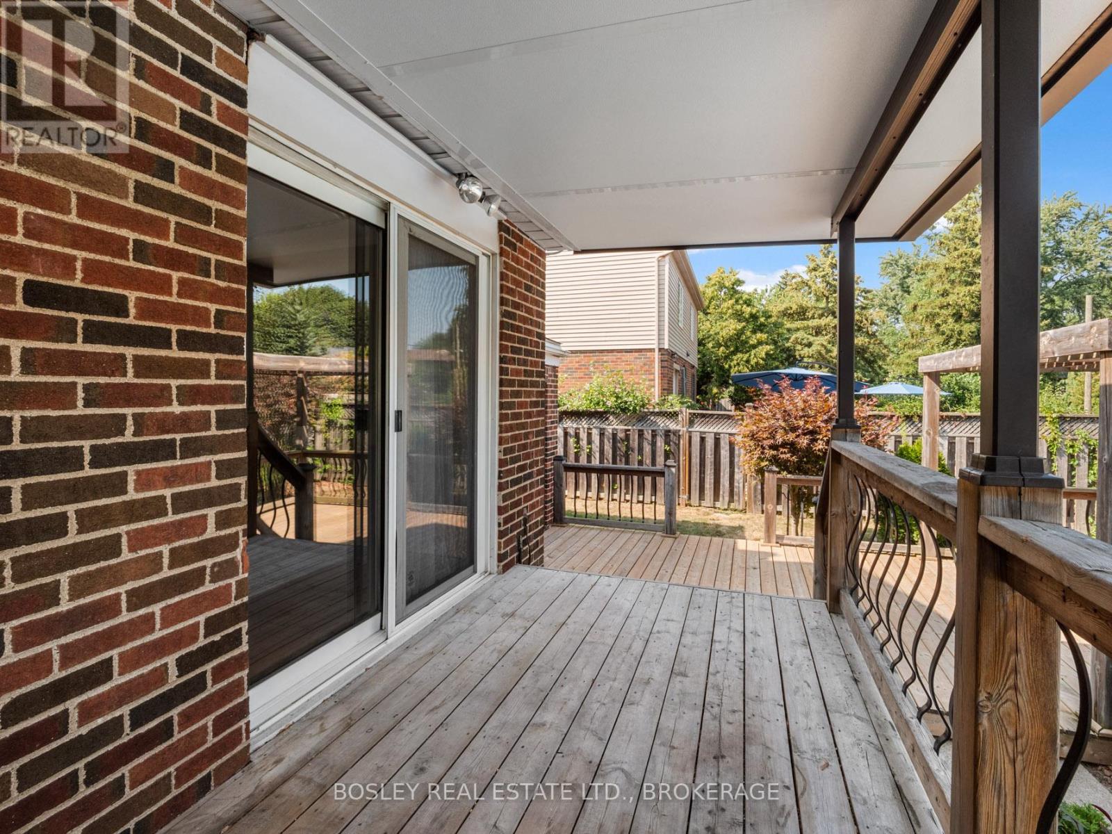 Photo 7 of 10 Cameron Road, St Catharines ON