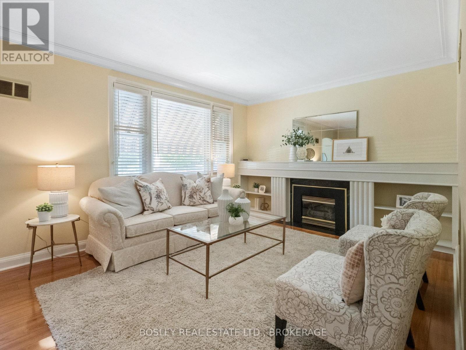 Photo 1 of 10 Cameron Road, St Catharines ON