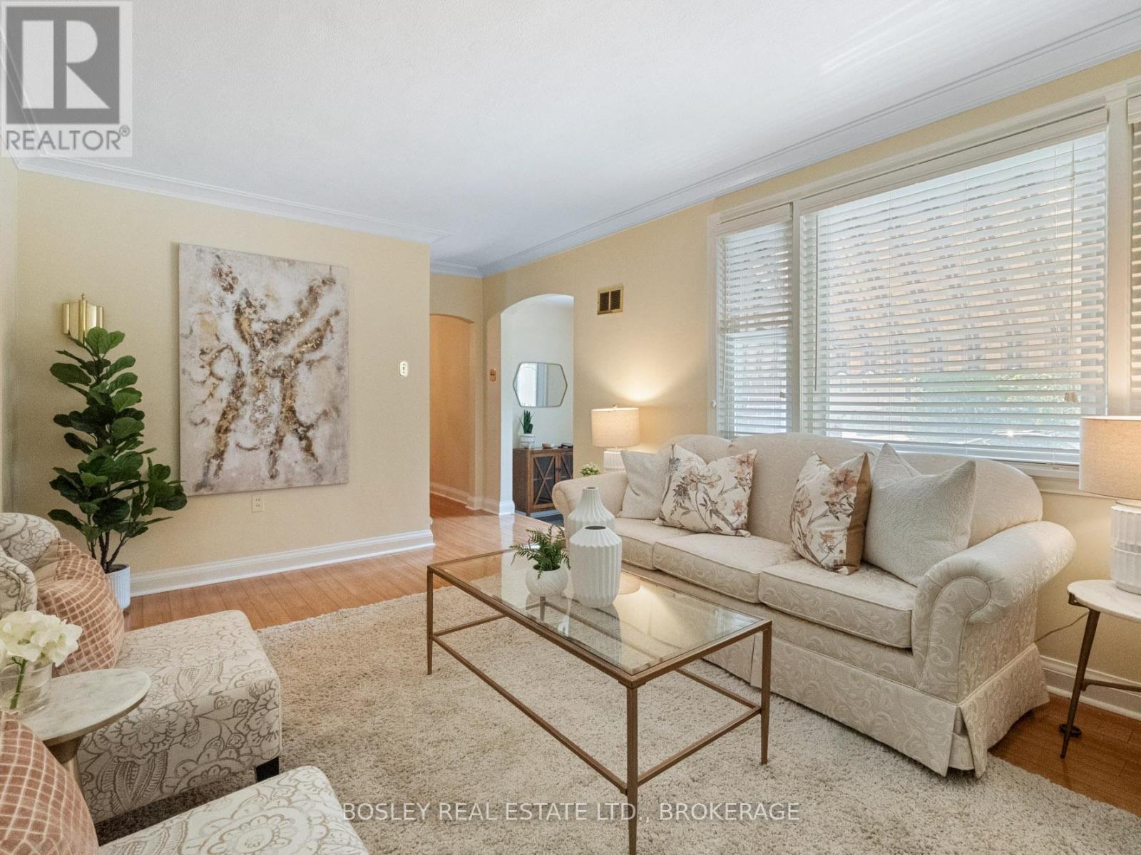 Photo 20 of 10 Cameron Road, St Catharines ON
