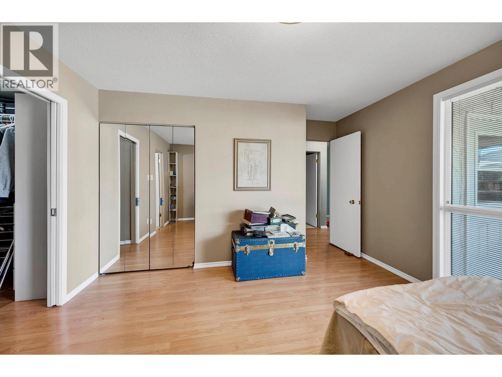 #33 137 MCGILL ROAD - 17