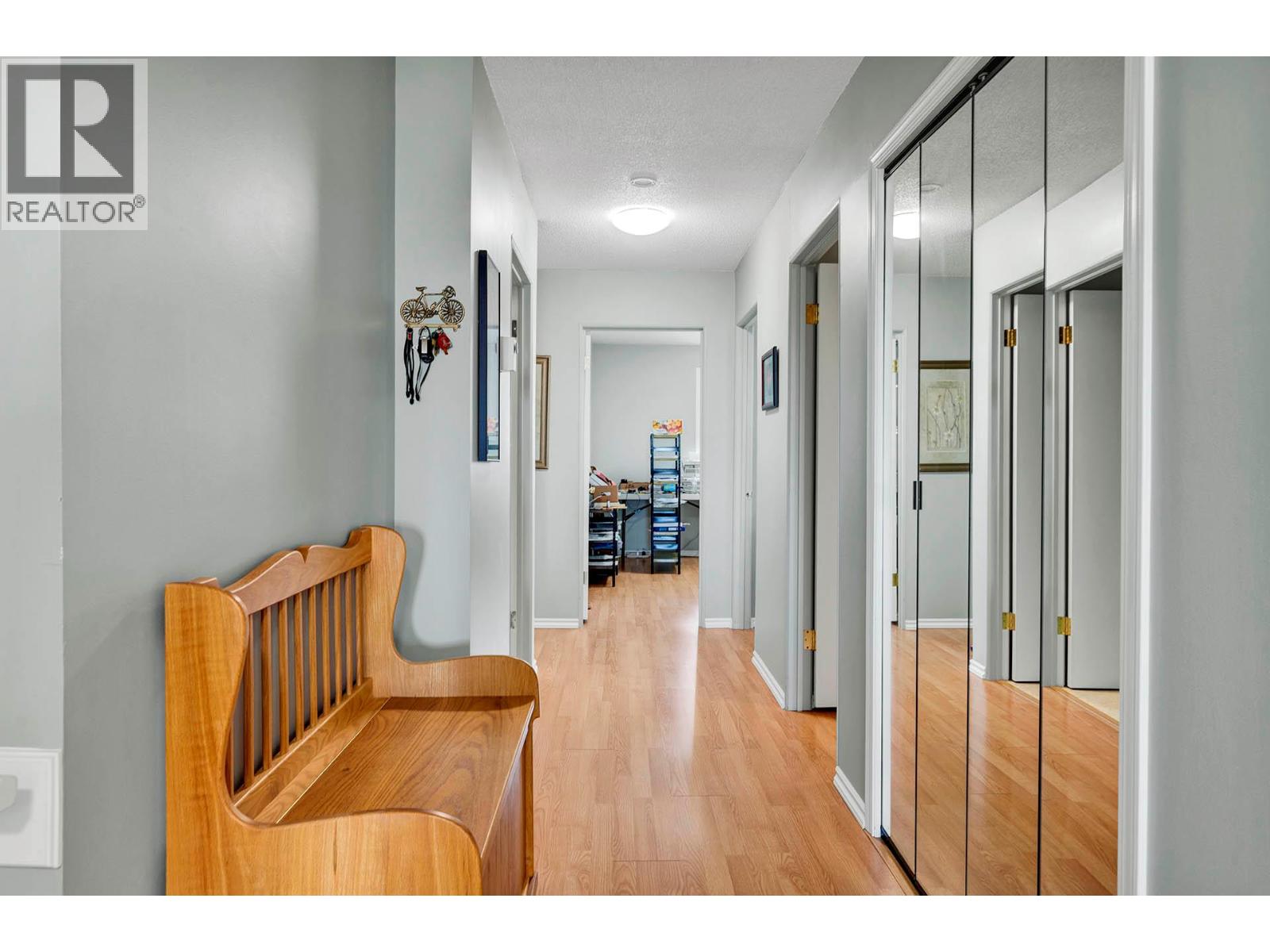 #33 137 MCGILL ROAD - 28