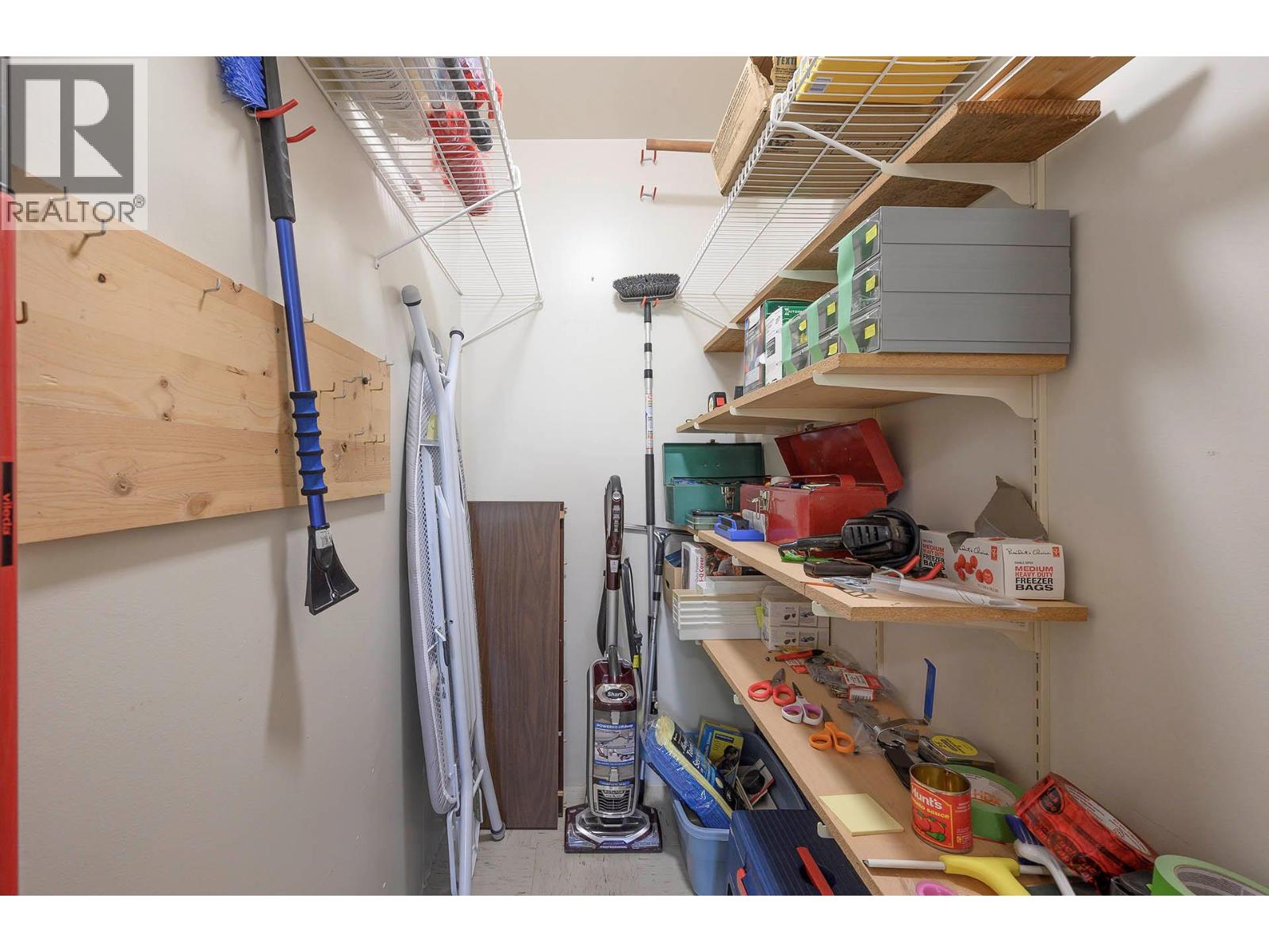 #33 137 MCGILL ROAD - 46