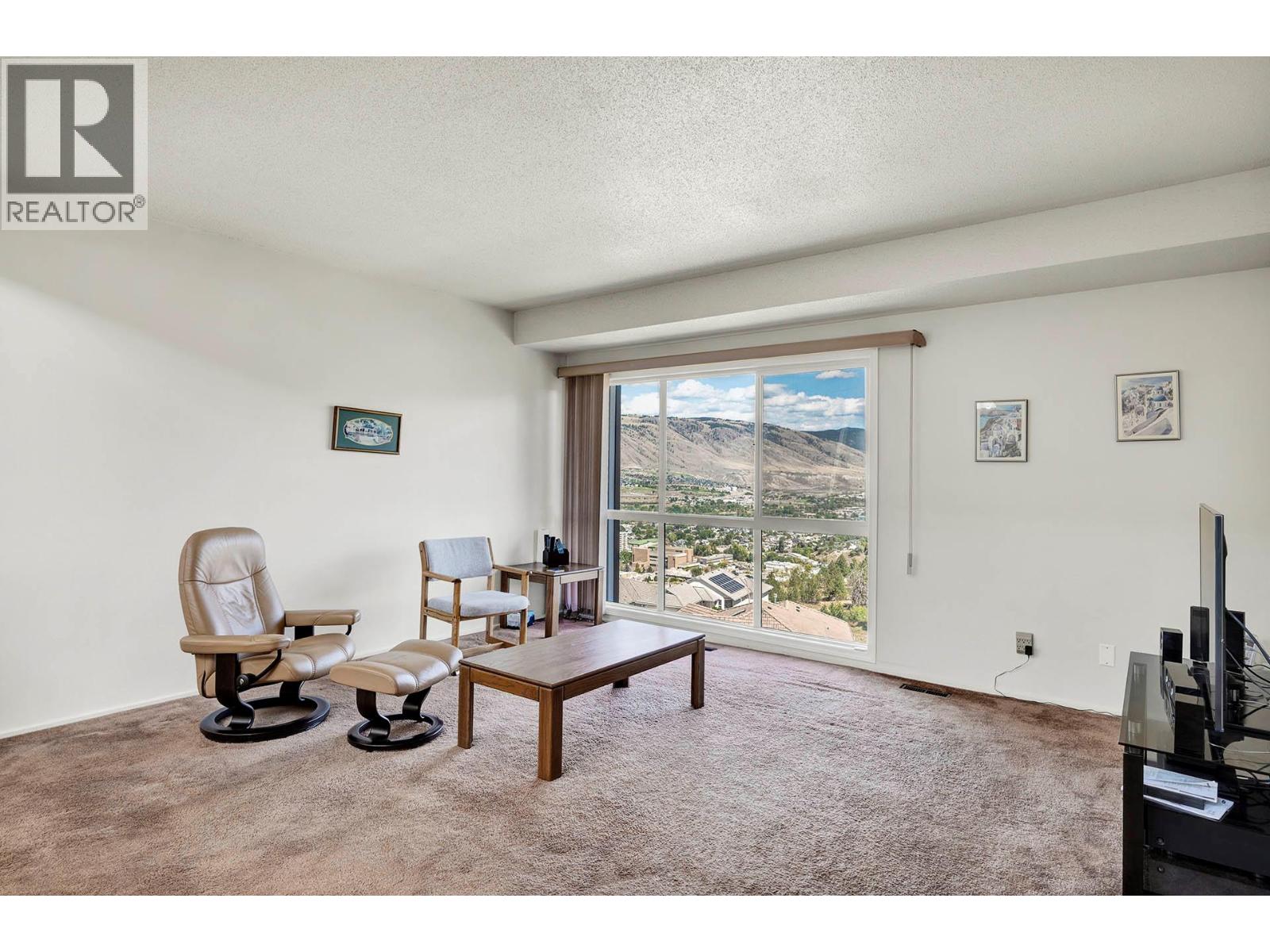 #33 137 MCGILL ROAD - 5