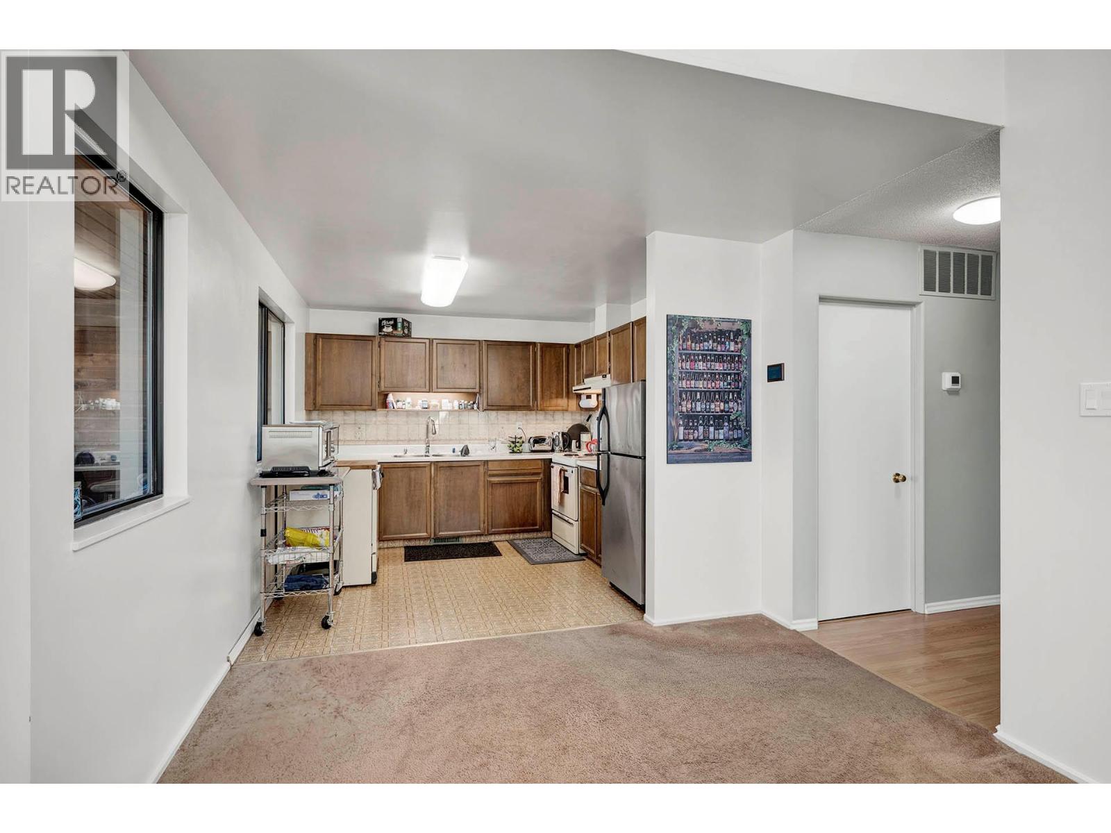 #33 137 MCGILL ROAD - 7