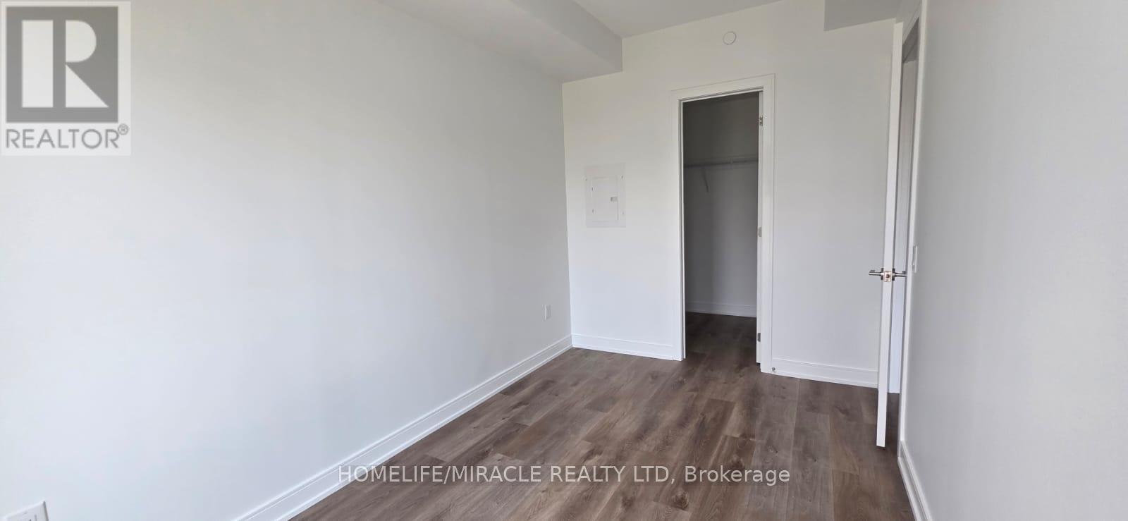 Photo 1 of 723 3009 Novar Road, Mississauga ON