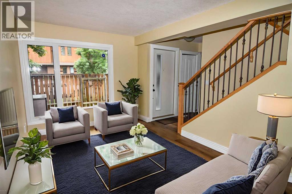 Single Family House for Sale in   Glamis Green SW Glamorgan Calgary 