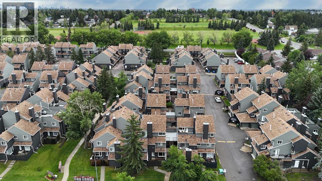 Single Family House for Sale in   Glamis Green SW Glamorgan Calgary 