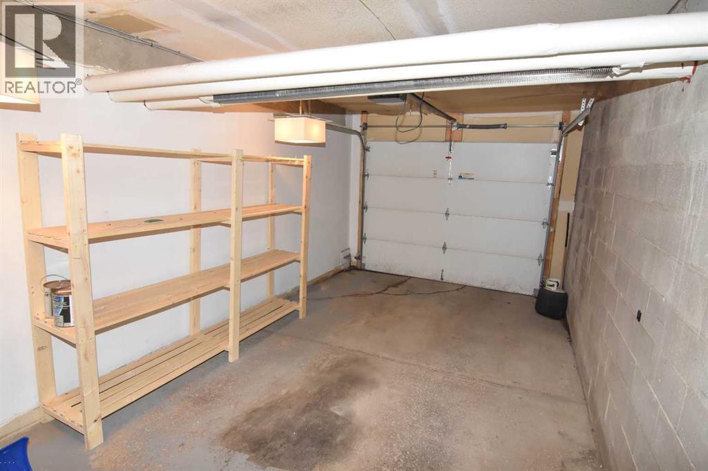 Single Family House for Sale in   Glamis Green SW Glamorgan Calgary 