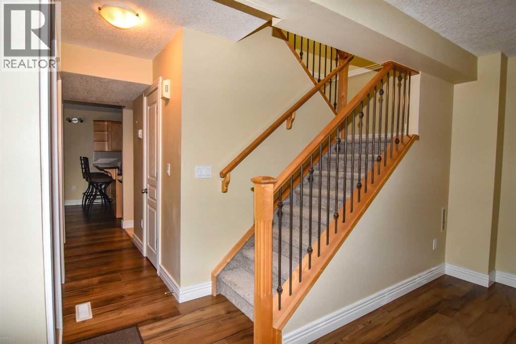 Single Family House for Sale in   Glamis Green SW Glamorgan Calgary 