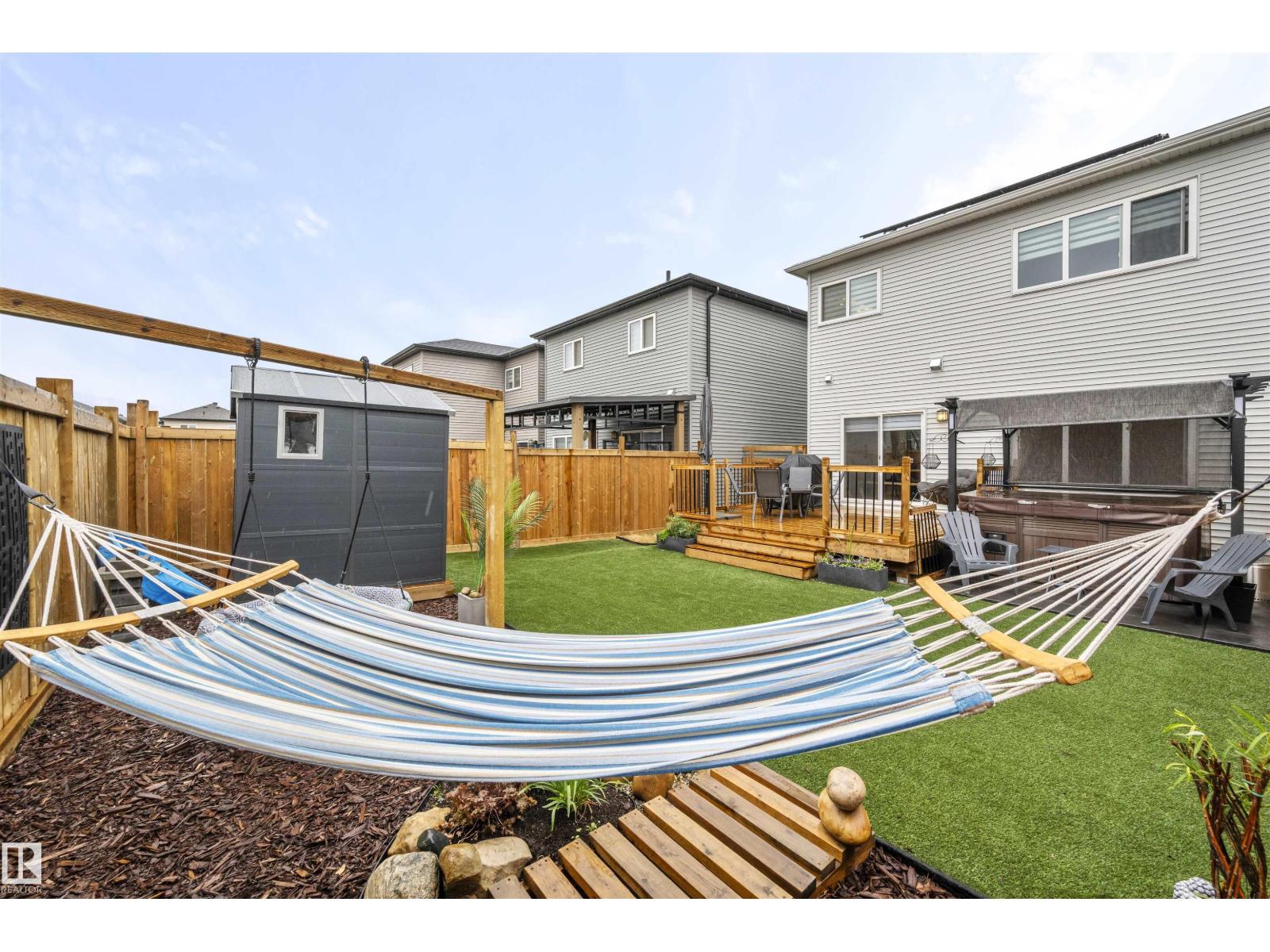 Photo 38 of 510 Bluff Ln, Leduc AB