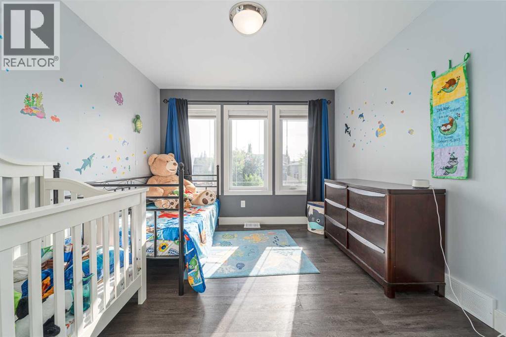 Photo 29 of 1553 Coalbanks Boulevard W, Lethbridge AB