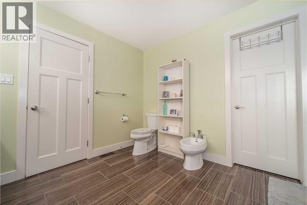 Photo 34 of 1553 Coalbanks Boulevard W, Lethbridge AB