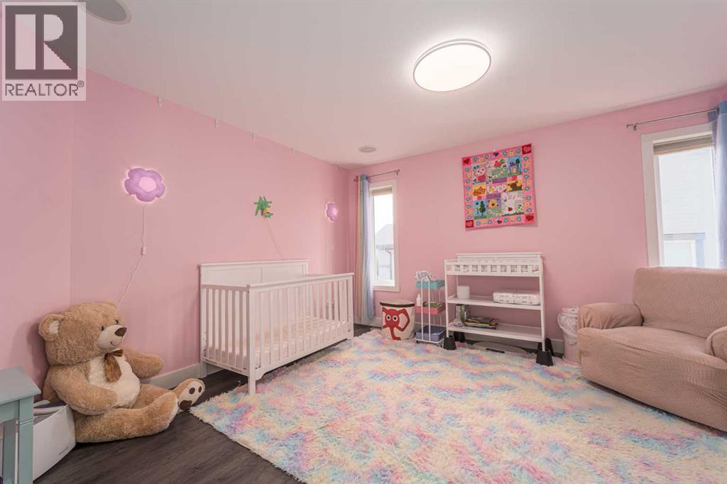 Photo 38 of 1553 Coalbanks Boulevard W, Lethbridge AB