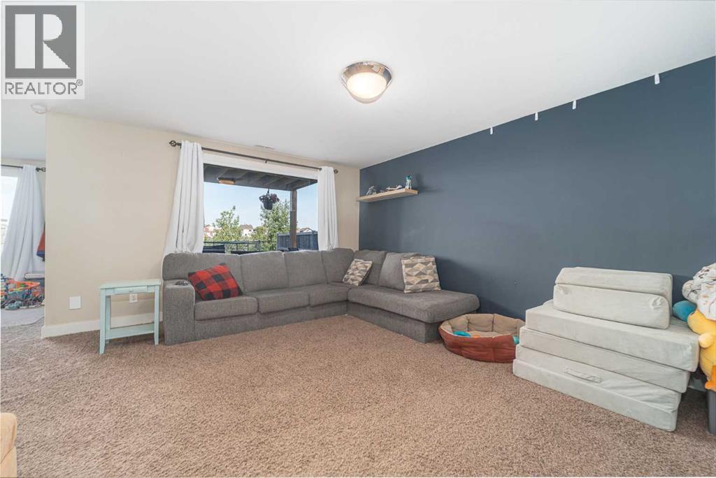 Photo 45 of 1553 Coalbanks Boulevard W, Lethbridge AB