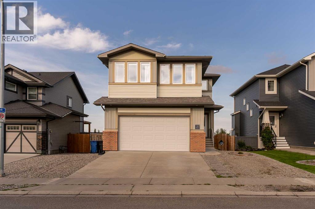 Photo 5 of 1553 Coalbanks Boulevard W, Lethbridge AB