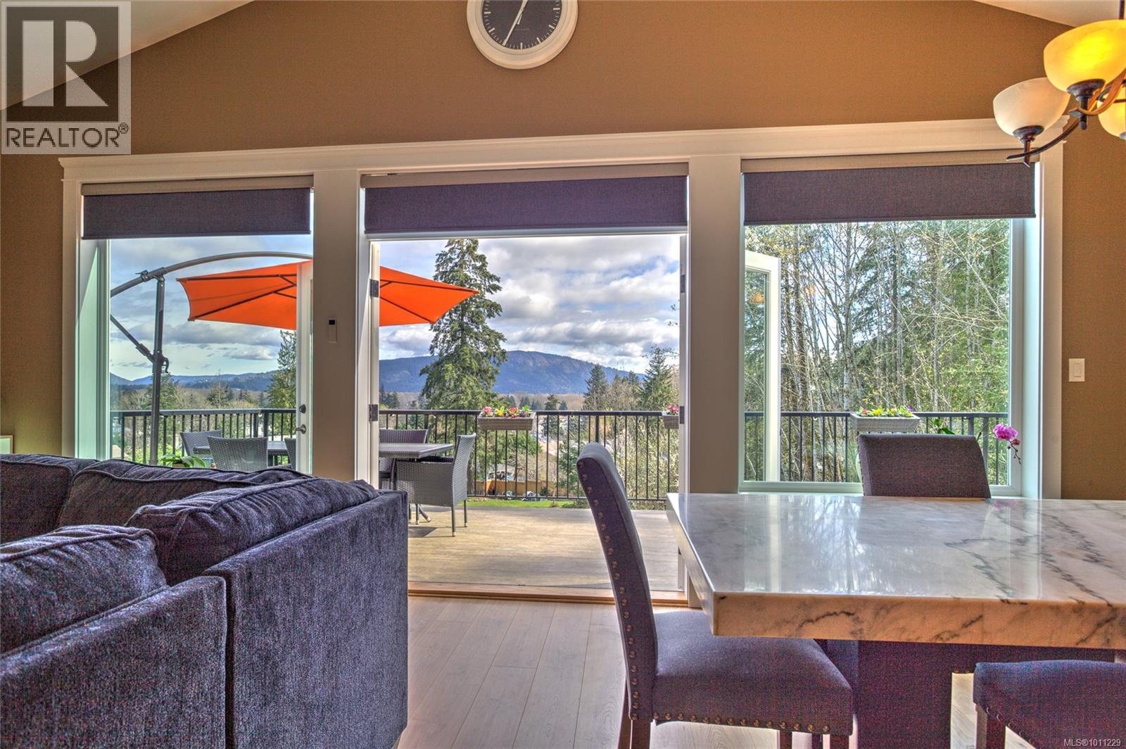 Photo 17 of 2984 Phillips Rd, Duncan BC