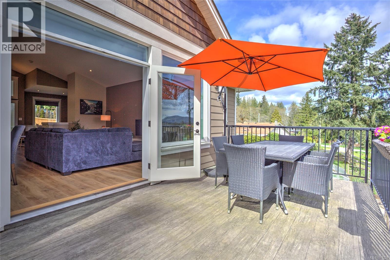 Photo 18 of 2984 Phillips Rd, Duncan BC