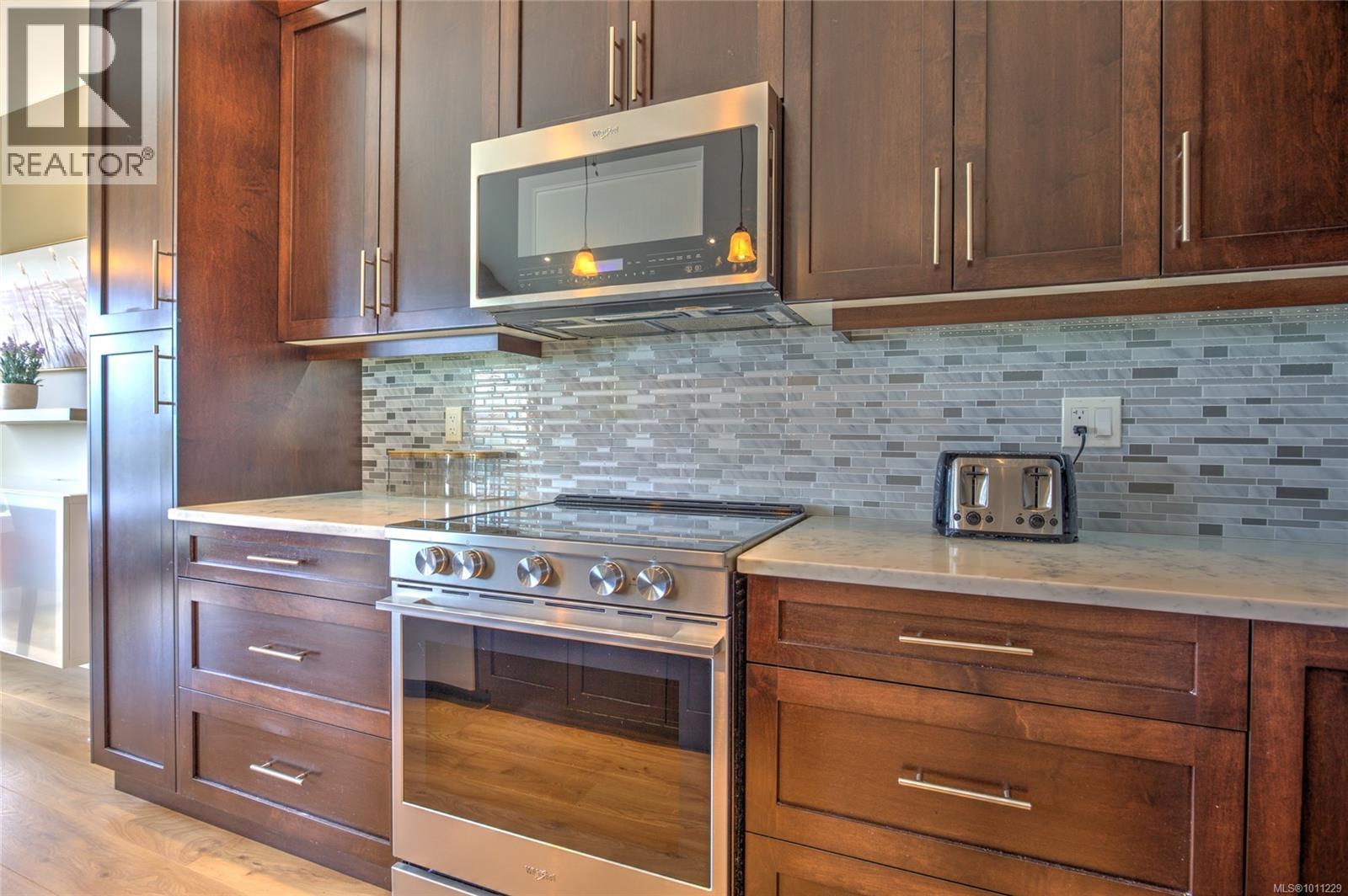 Photo 6 of 2984 Phillips Rd, Duncan BC