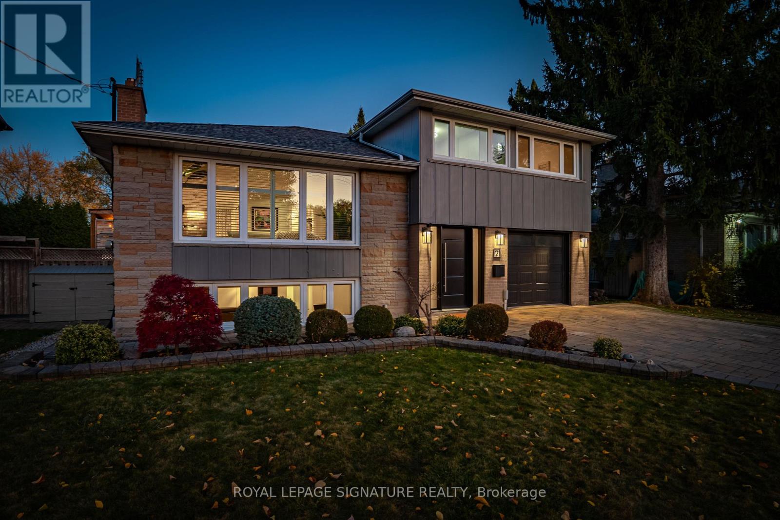 Photo 2 of 21 Page Avenue, Toronto ON