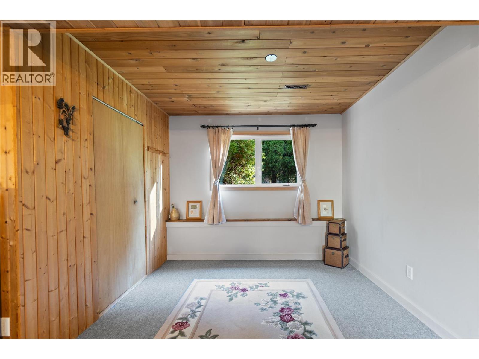 Photo 8 of 4047 Torry Road, Eagle Bay BC