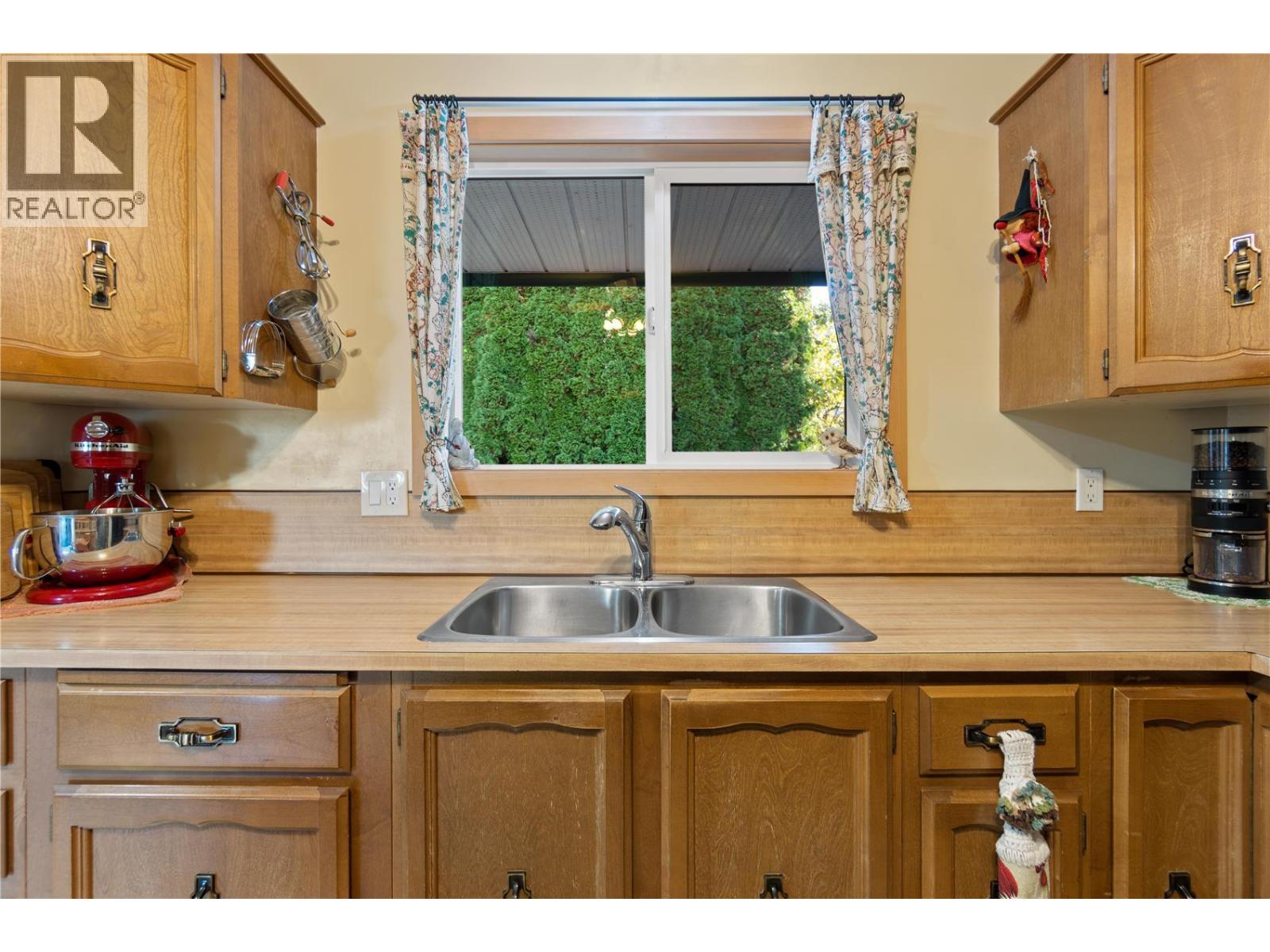 Photo 32 of 4047 Torry Road, Eagle Bay BC