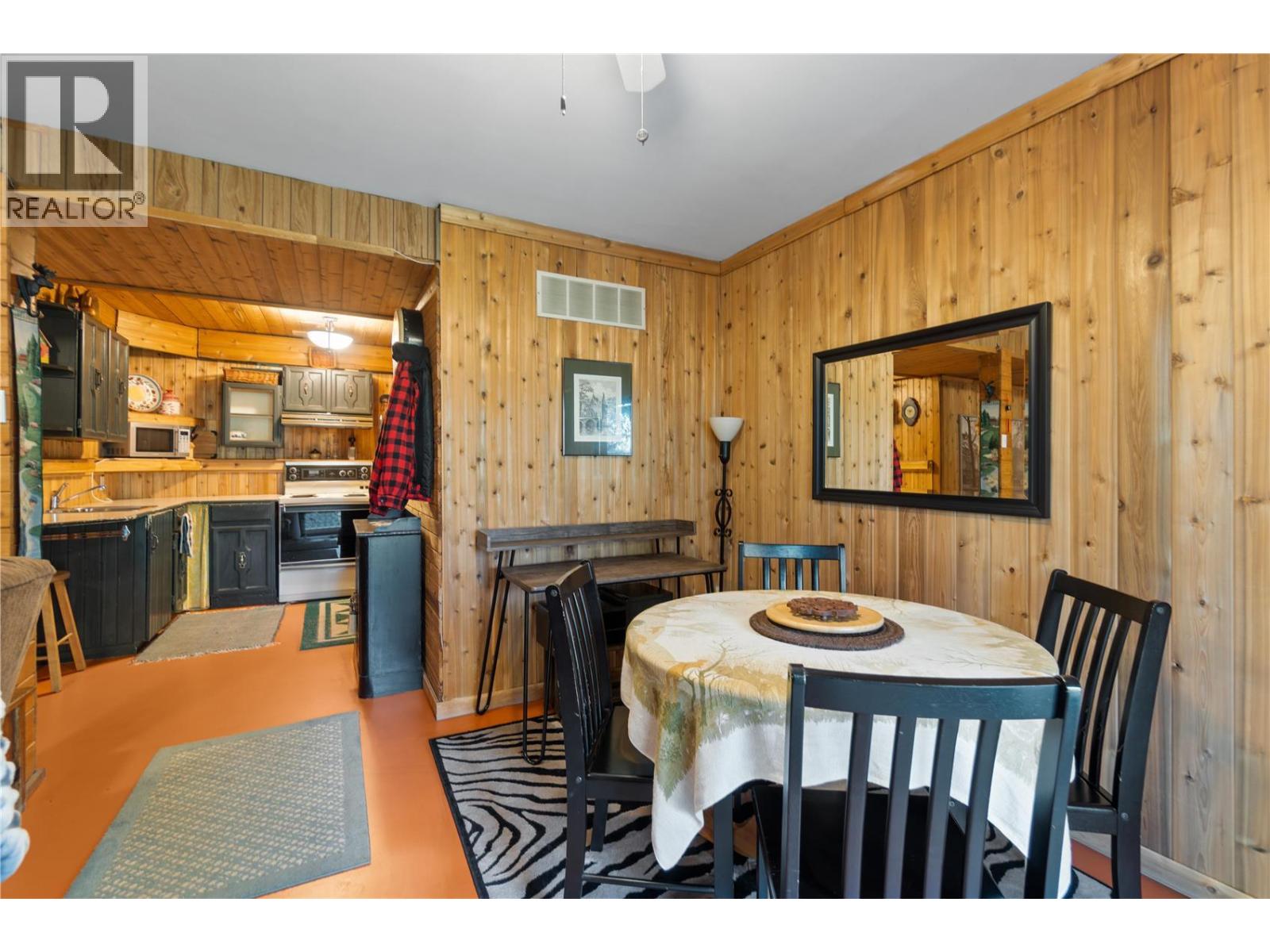 Photo 12 of 4047 Torry Road, Eagle Bay BC