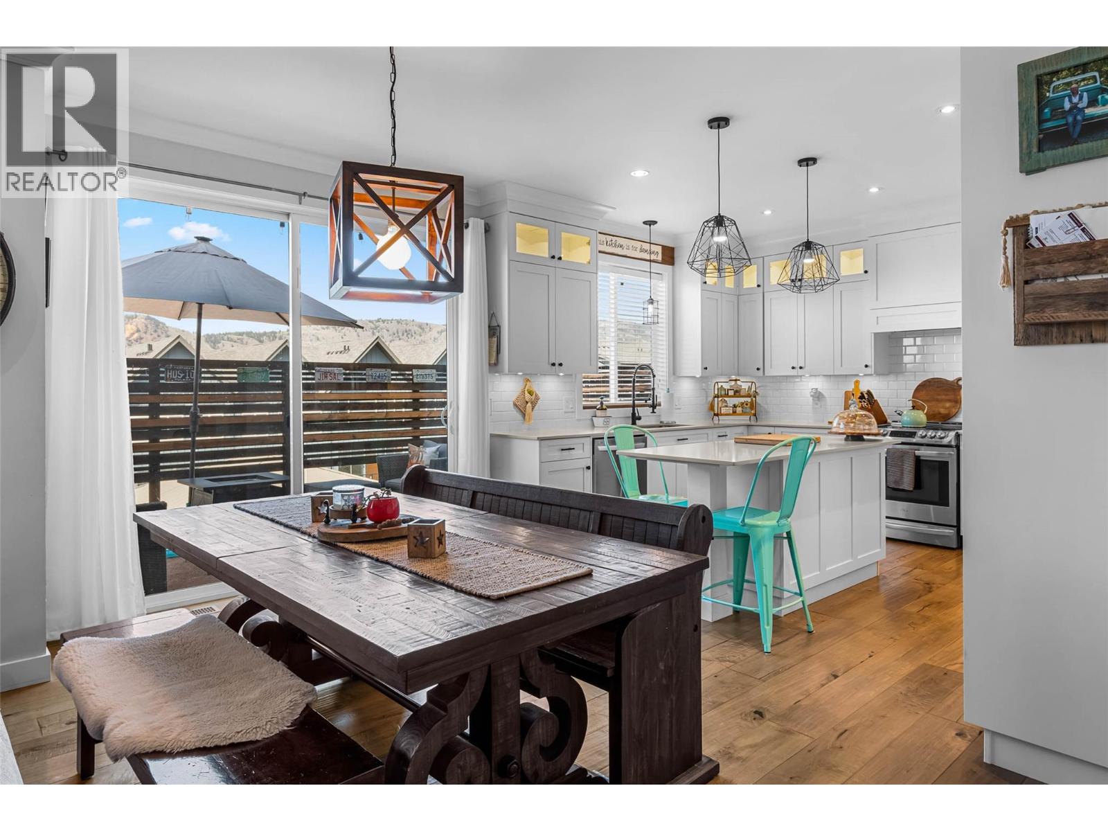Photo 7 of 1559 Emerald Drive, Kamloops BC