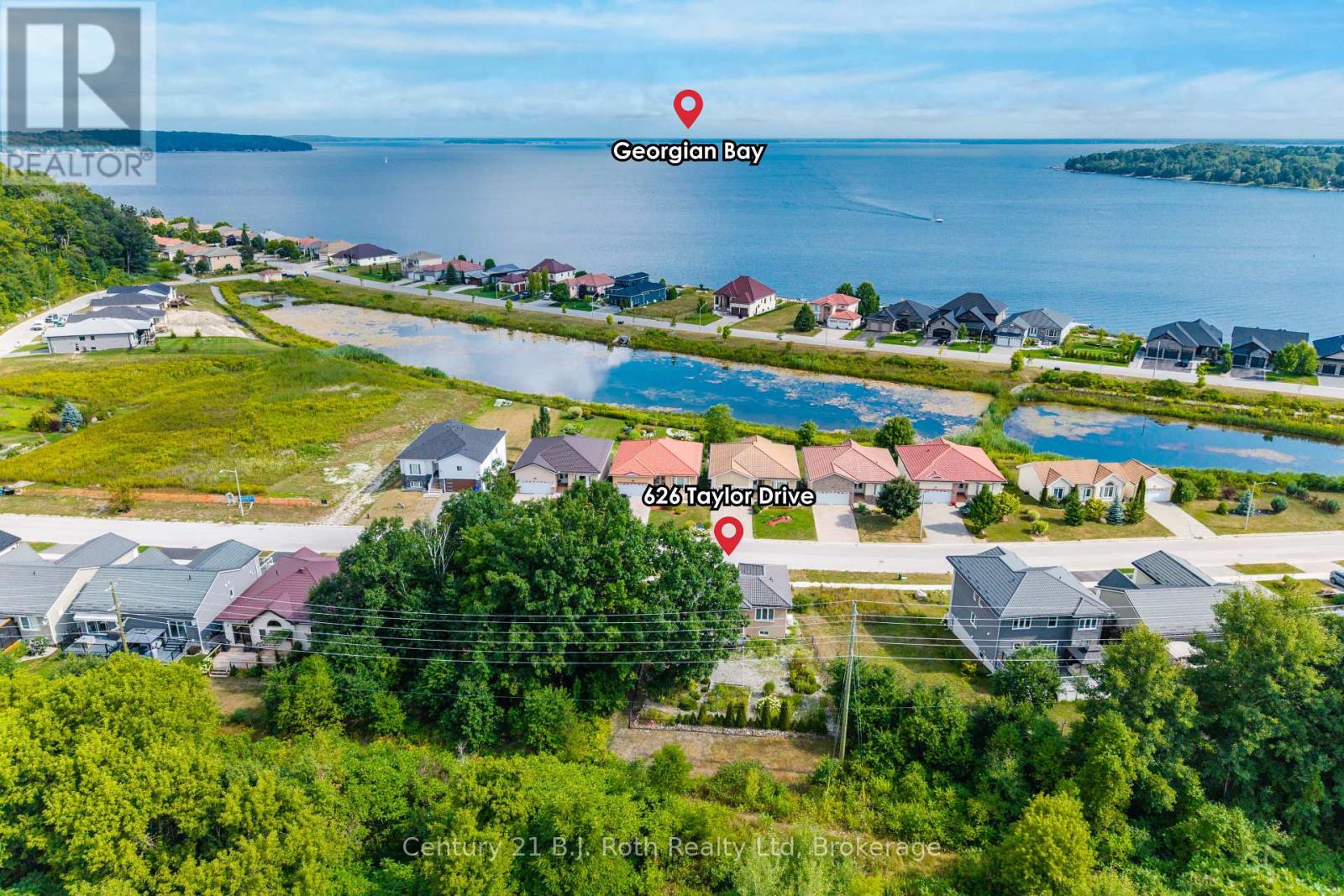Photo 2 of 626 Taylor Drive, Midland ON