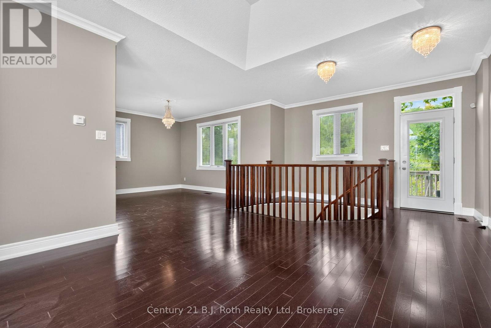 Photo 18 of 626 Taylor Drive, Midland ON