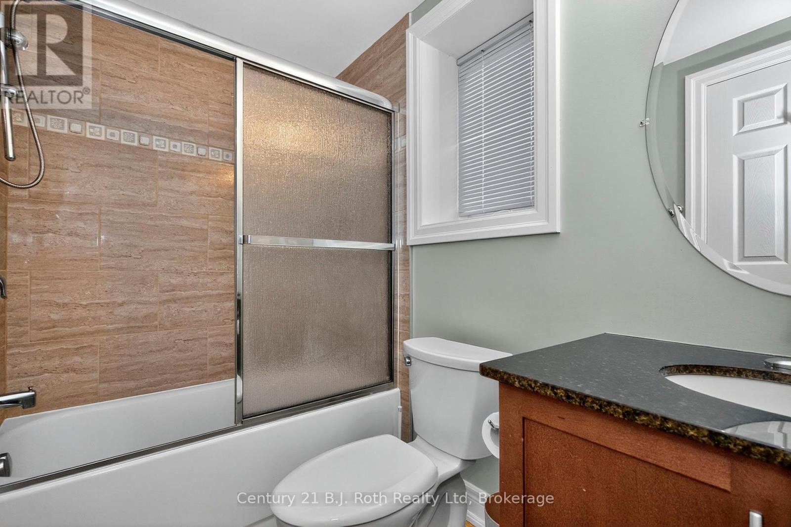 Photo 35 of 626 Taylor Drive, Midland ON