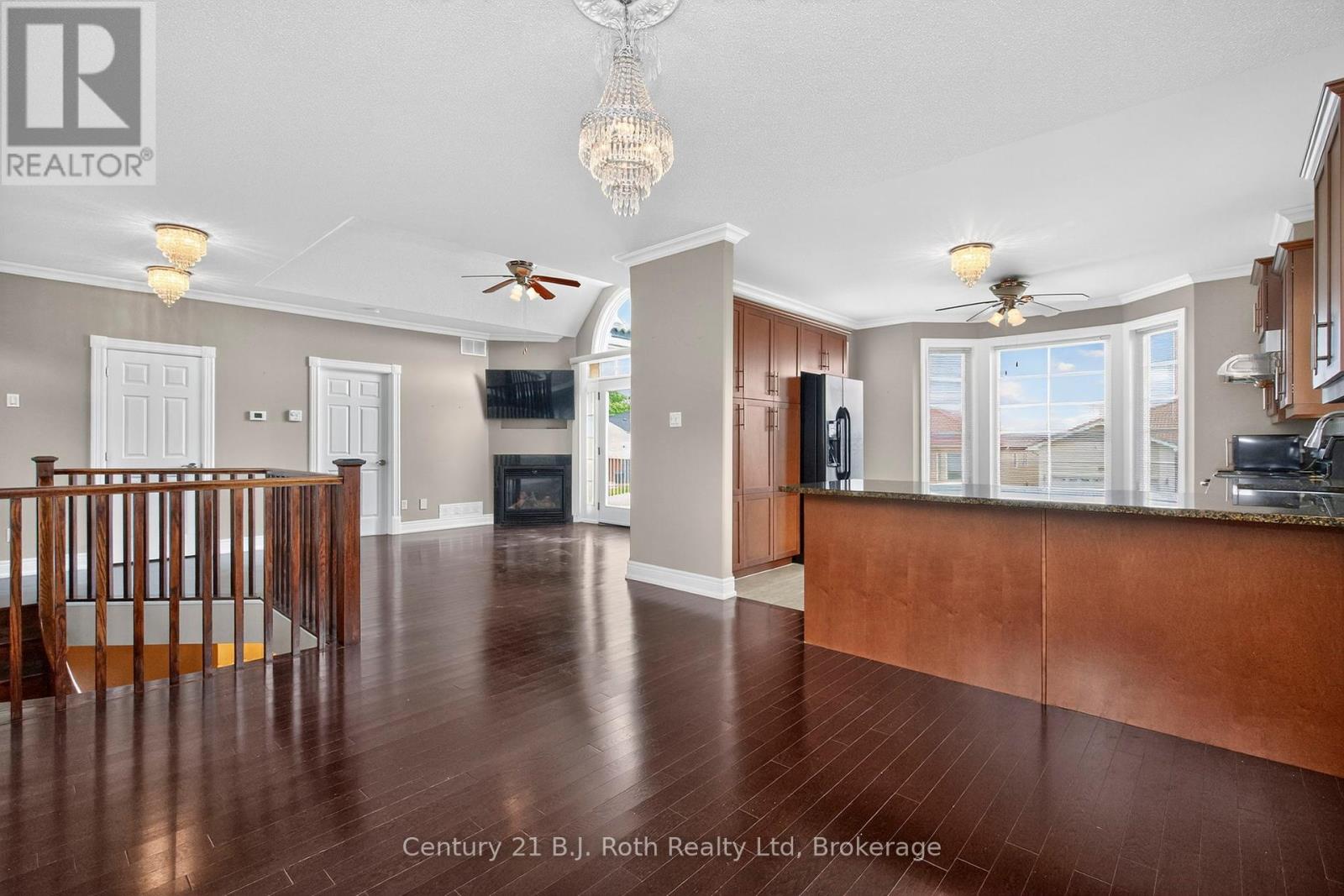 Photo 9 of 626 Taylor Drive, Midland ON