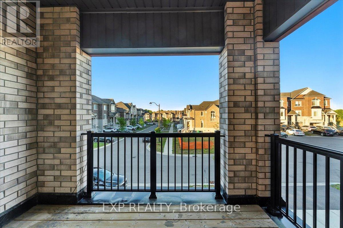Photo 2 of 59 Gemma Place, Brampton ON