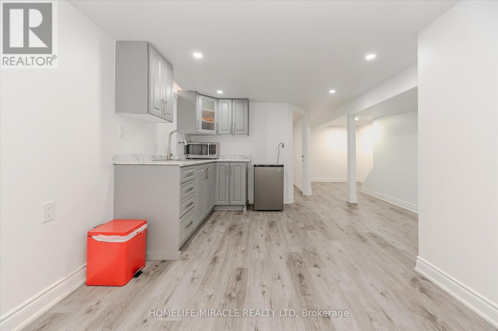 Photo 36 of 4 235 Ferguson Avenue, Cambridge ON