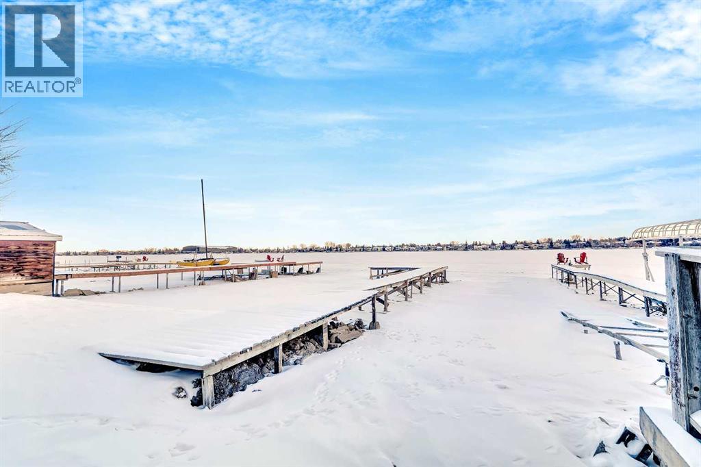 Photo 25 of 760 West Chestermere, Chestermere AB