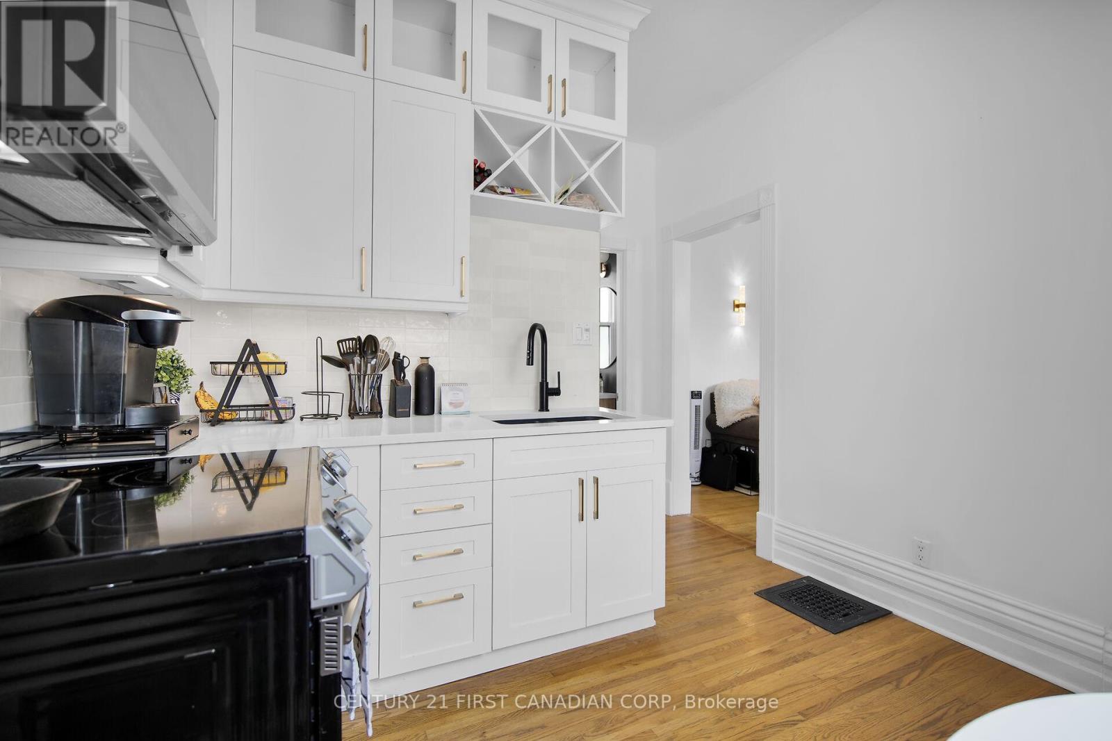 Photo 1 of 453 Quebec Street, London East ON