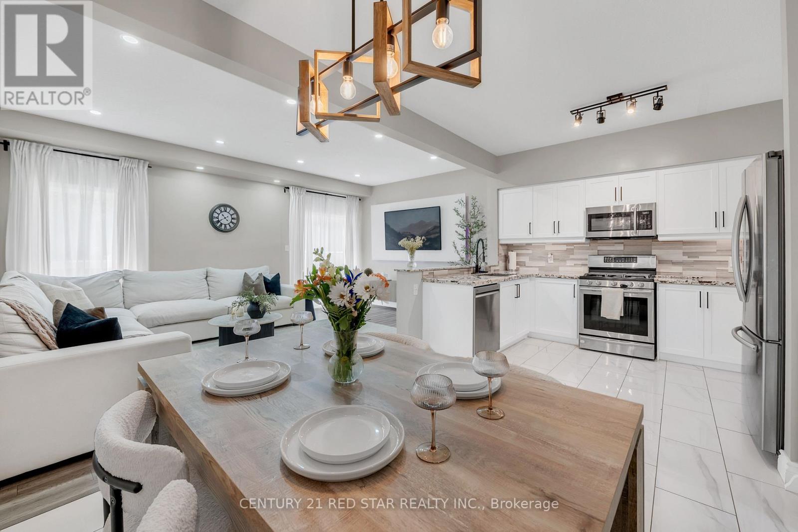 Photo 15 of 19 345 Glancaster Road, Hamilton ON