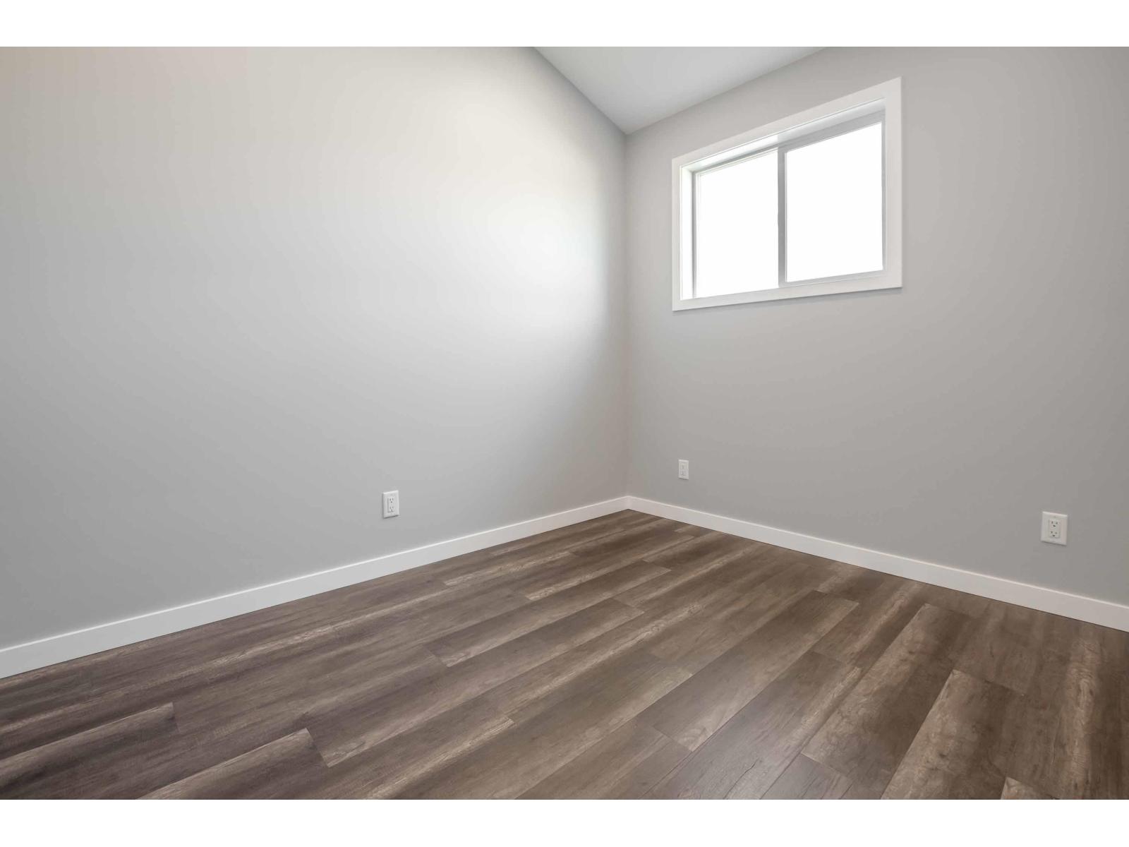 Photo 7 of 102 45640 Watson Road Garrison Crossing, Chilliwack BC
