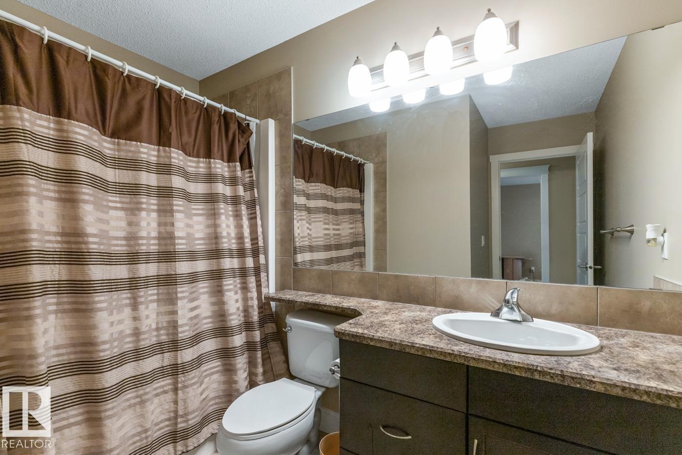 Photo 31 of 1244 Hays Dr Nw, Edmonton AB