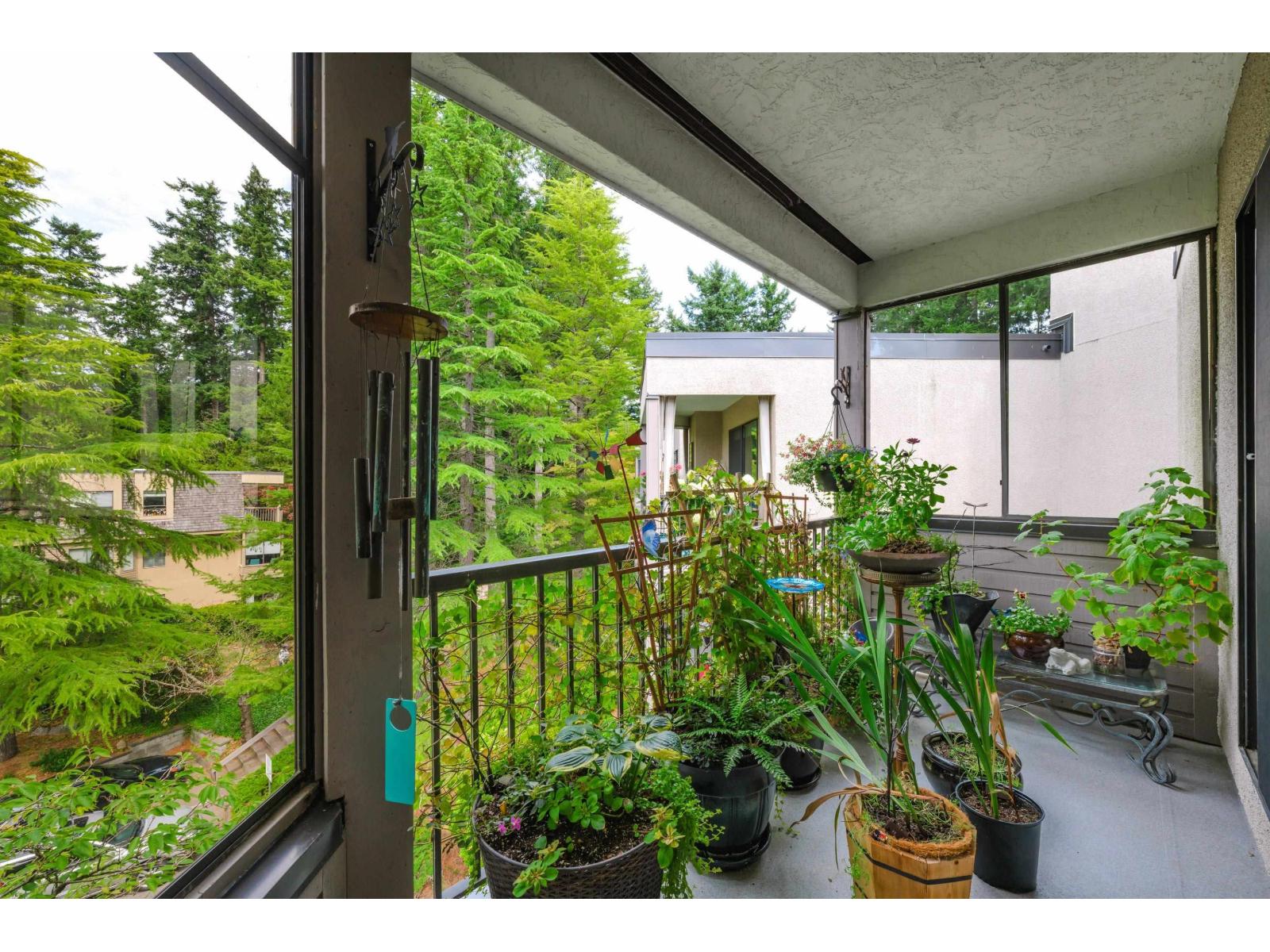 Photo 18 of 307 1740 Southmere Crescent, Surrey BC