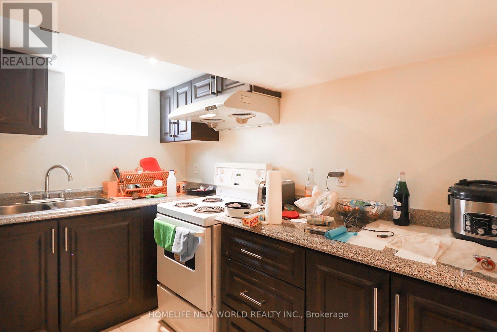 Photo 45 of 34 Greylawn Crescent, Toronto ON