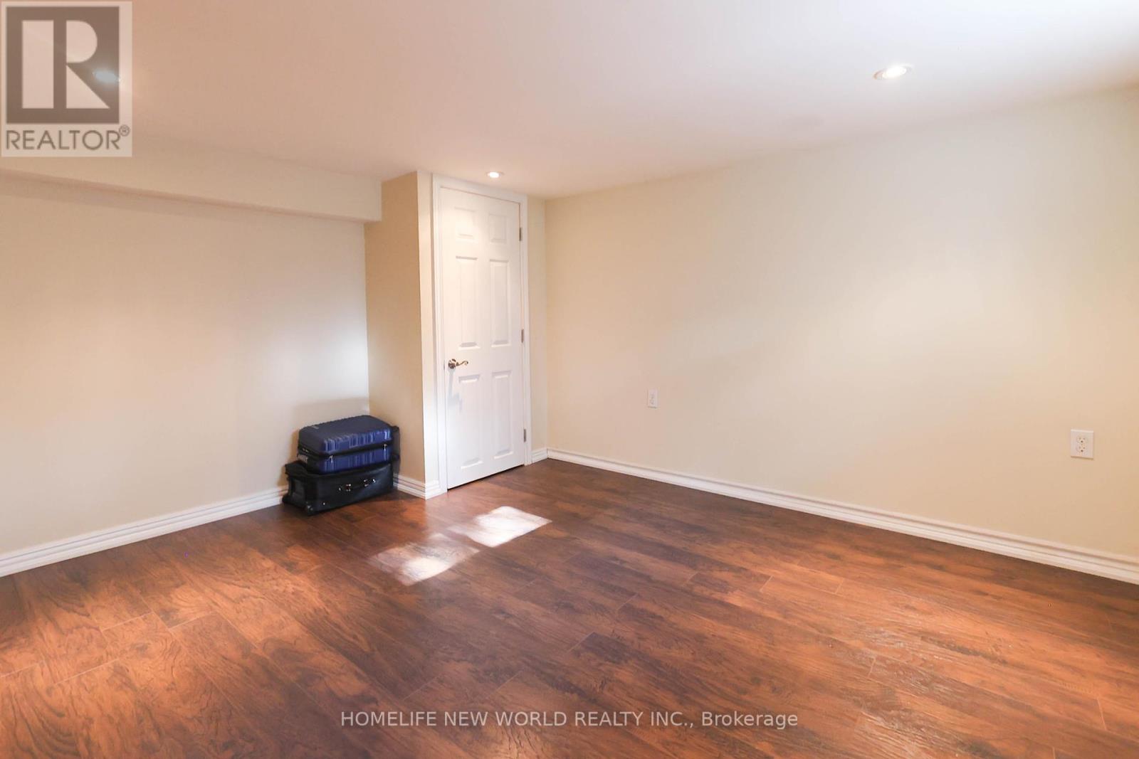 Photo 43 of 34 Greylawn Crescent, Toronto ON