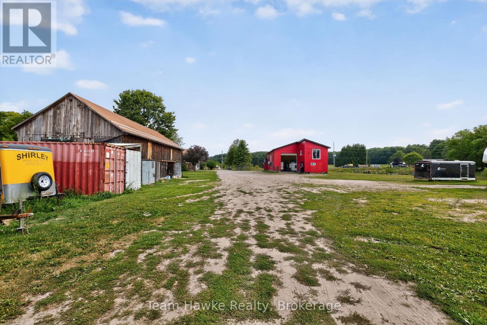 Photo 14 of 8870 County 93 Road, Midland ON