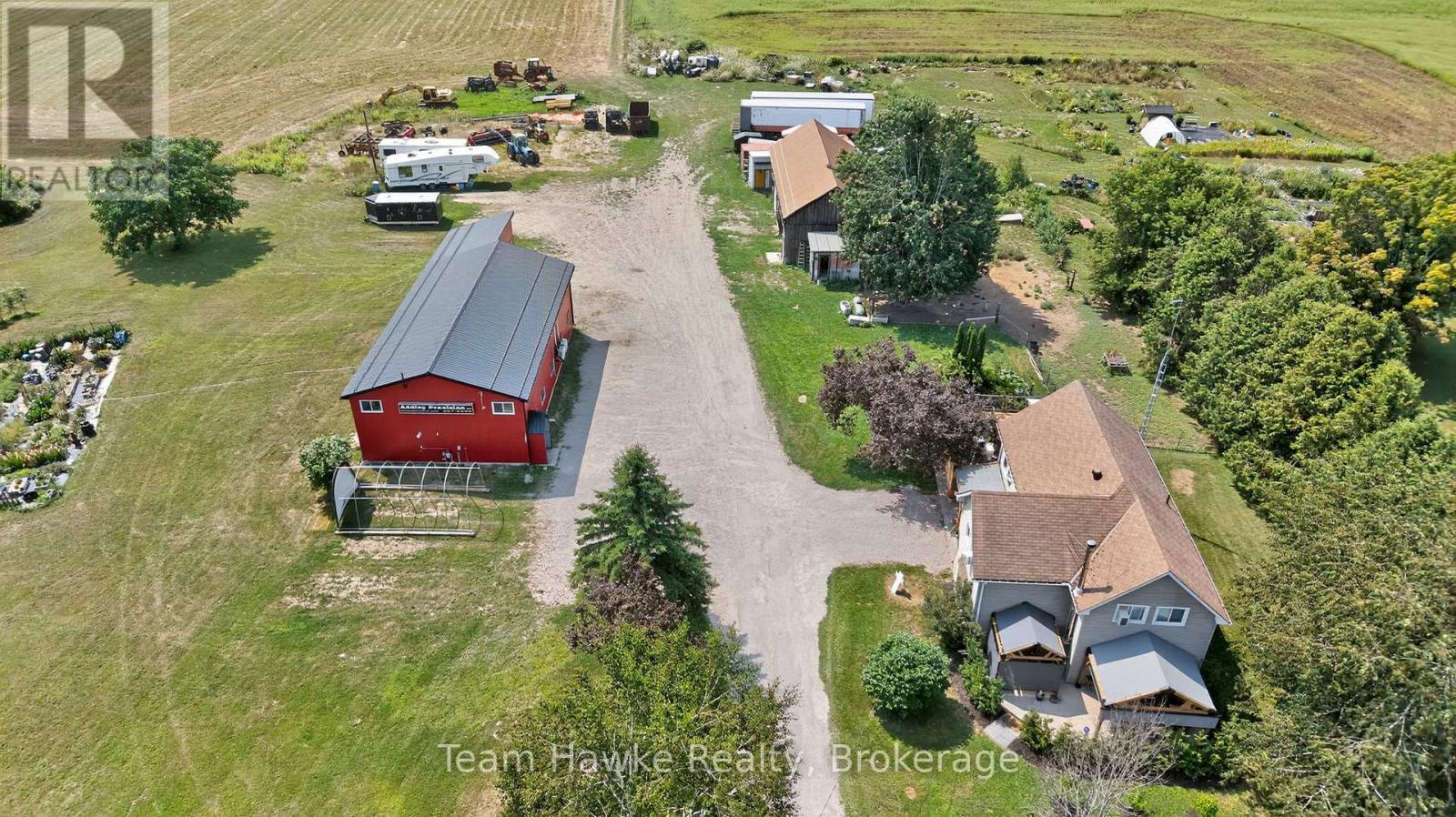 Photo 18 of 8870 County 93 Road, Midland ON