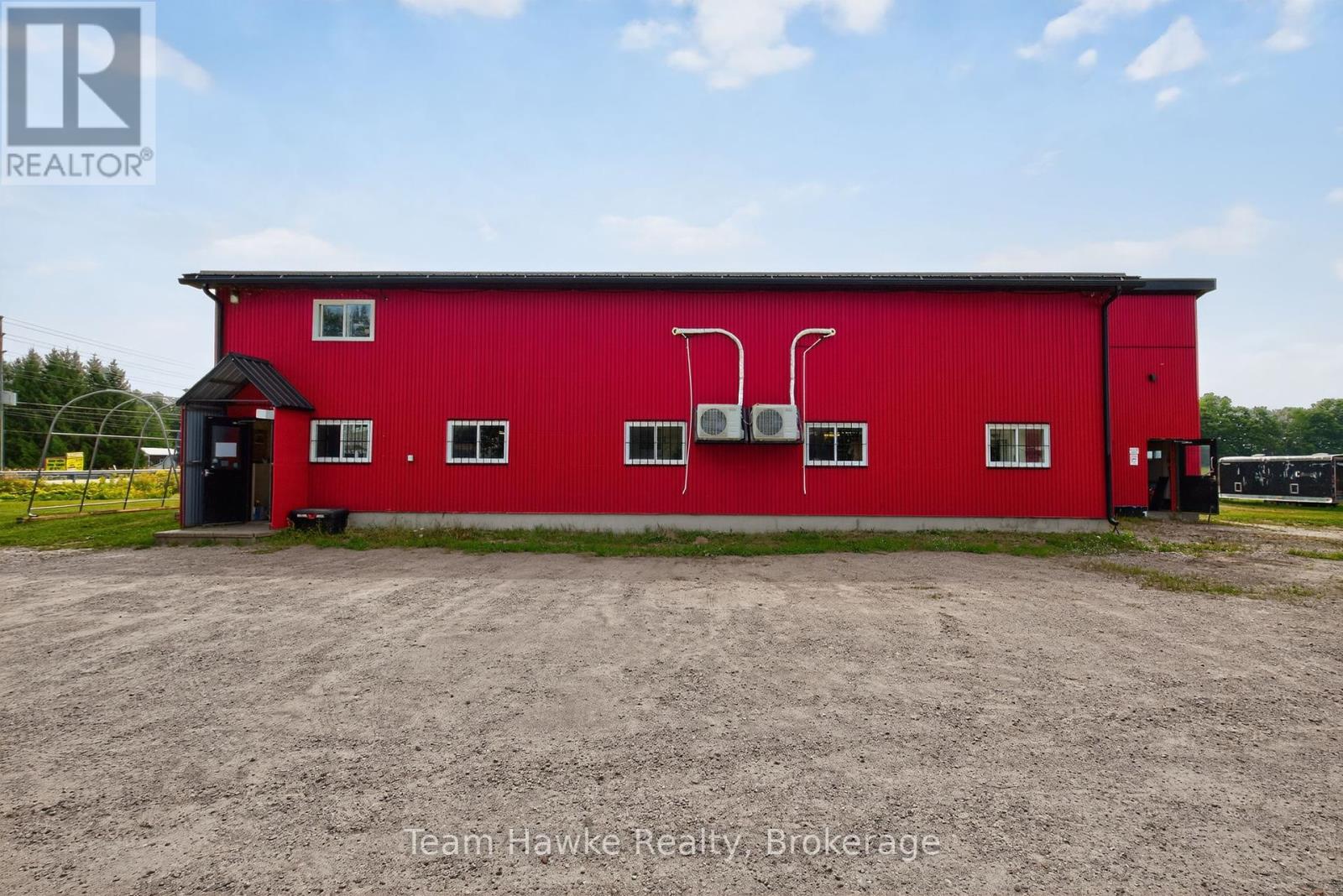 Photo 6 of 8870 County 93 Road, Midland ON