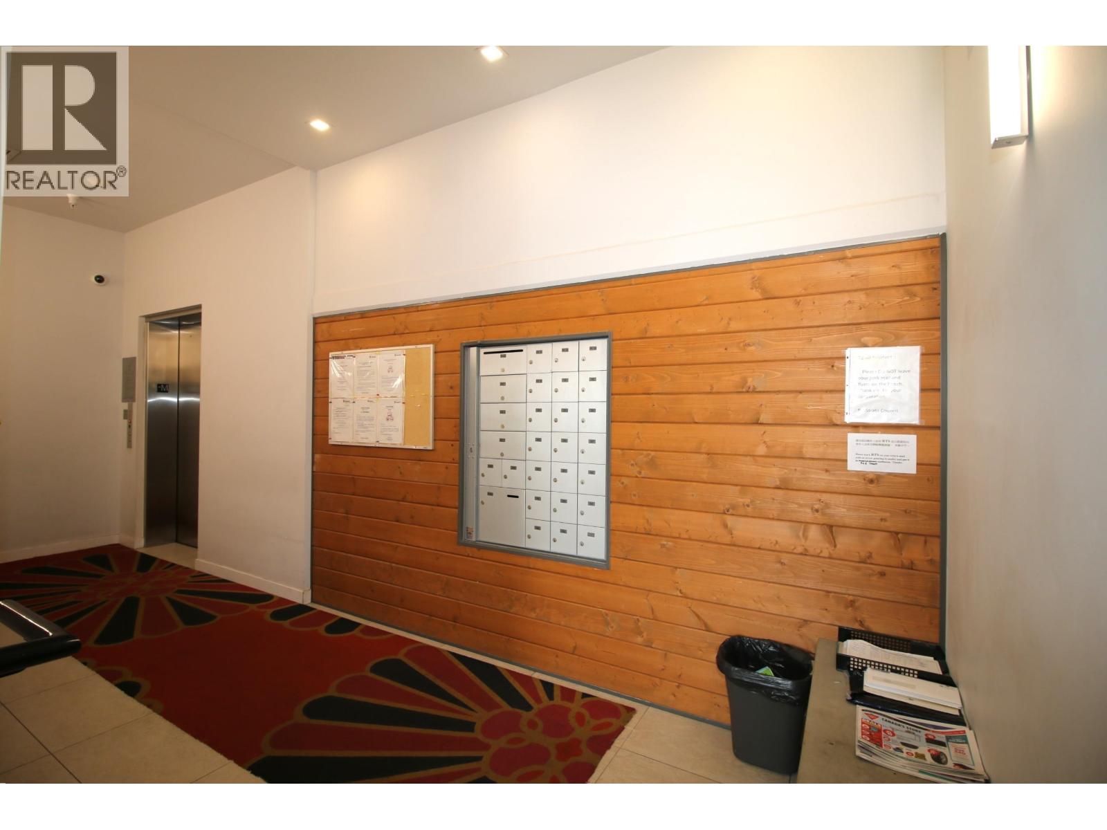 Photo 14 of 306 6555 Victoria Drive, Vancouver BC