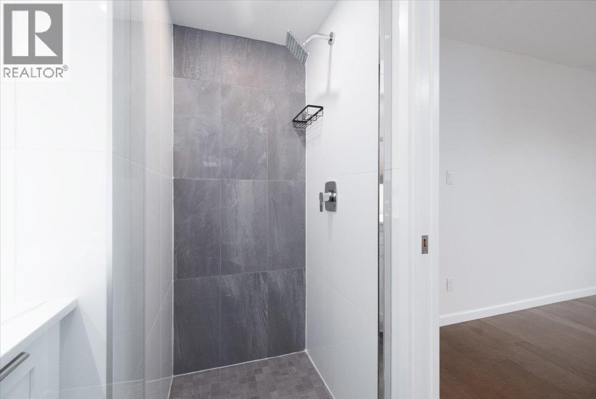 Photo 1 of 903 1555 Eastern Avenue, North Vancouver BC